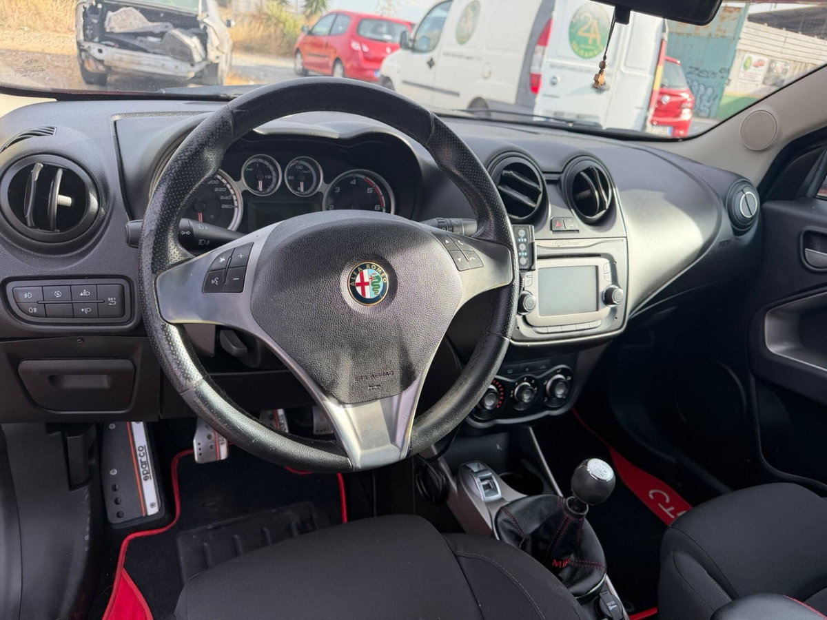 Alfa Romeo MiTo 1.3 JTDm 85 CV S&S SBK (10)