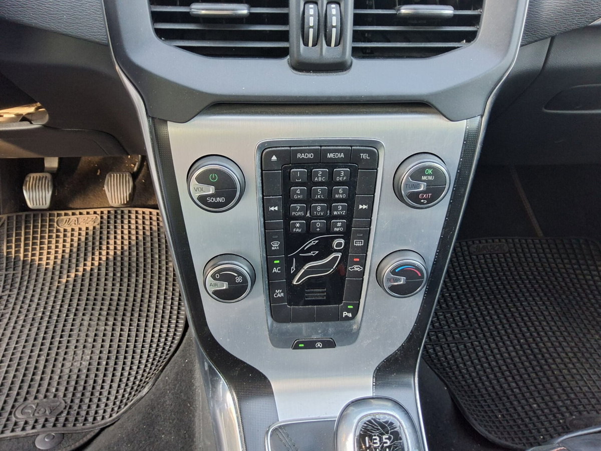 Volvo V40 D2 Volvo Ocean Race (11)