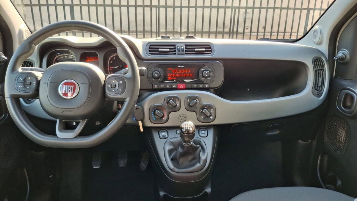 Fiat Panda 1.0 FireFly S&S Hybrid City Cross (9)