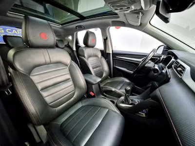 Mg ZS ZS 1.0 Luxury (8)