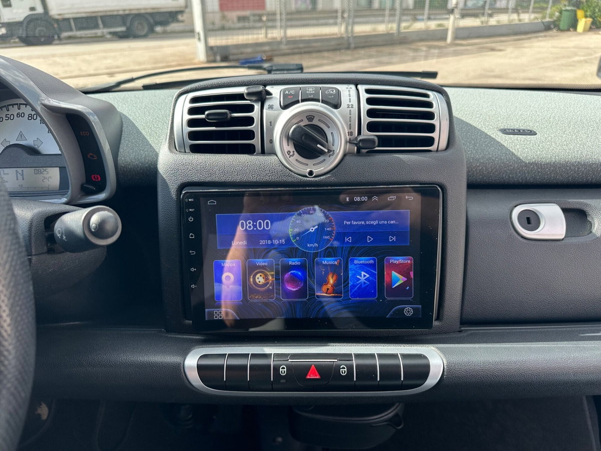 smart Fortwo 1000 52 kW MHD coupé pulse (15)