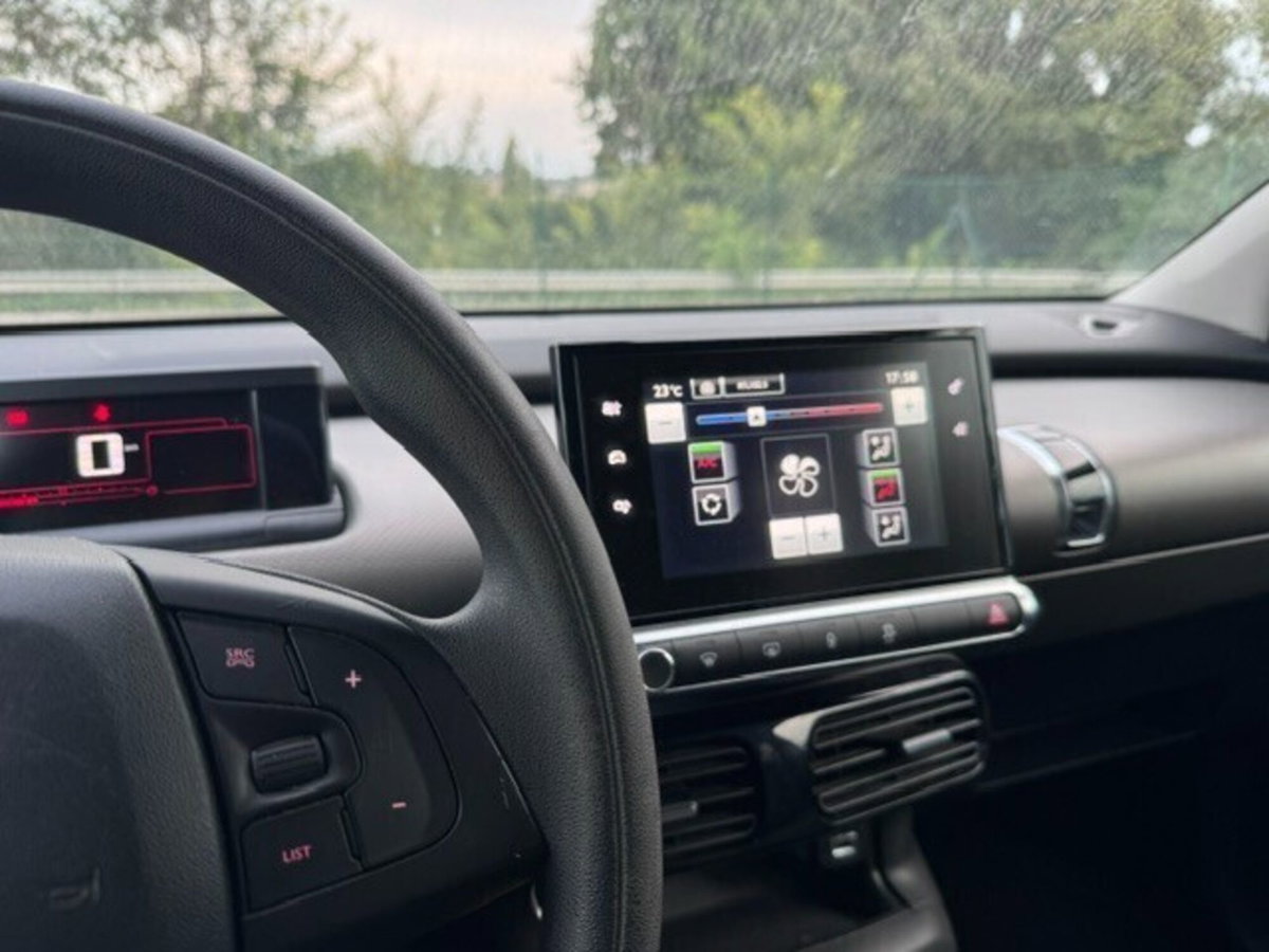 Citroen C4 Cactus PureTech 75 Feel (15)