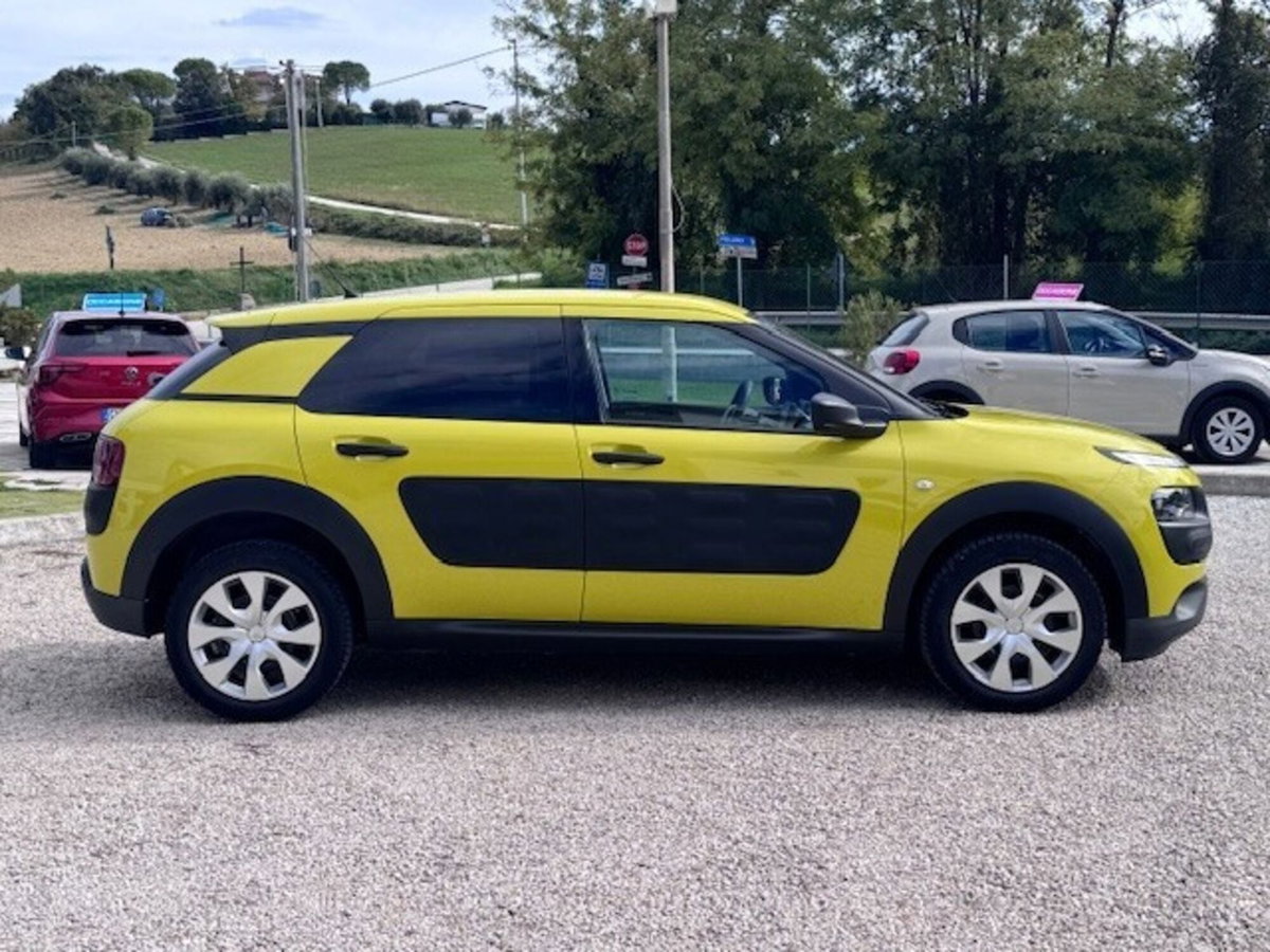 Citroen C4 Cactus PureTech 75 Feel (4)