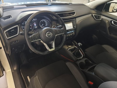 Nissan Qashqai 1.5 dCi N-Connecta (10)