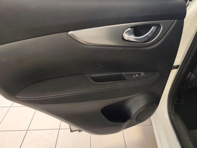 Nissan Qashqai 1.5 dCi N-Connecta (13)