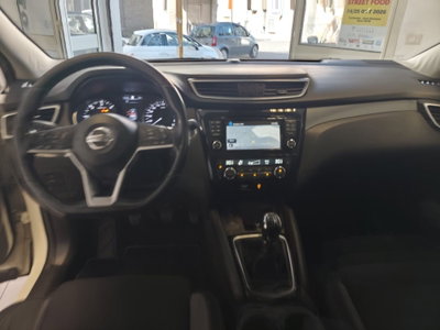 Nissan Qashqai 1.5 dCi N-Connecta (7)