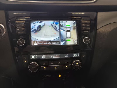 Nissan Qashqai 1.5 dCi N-Connecta (8)