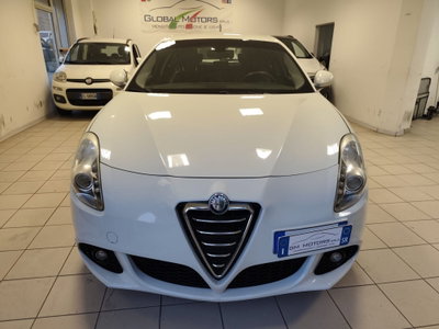 Alfa Romeo Giulietta 1.6 JTDm-2 Exclusive (2)