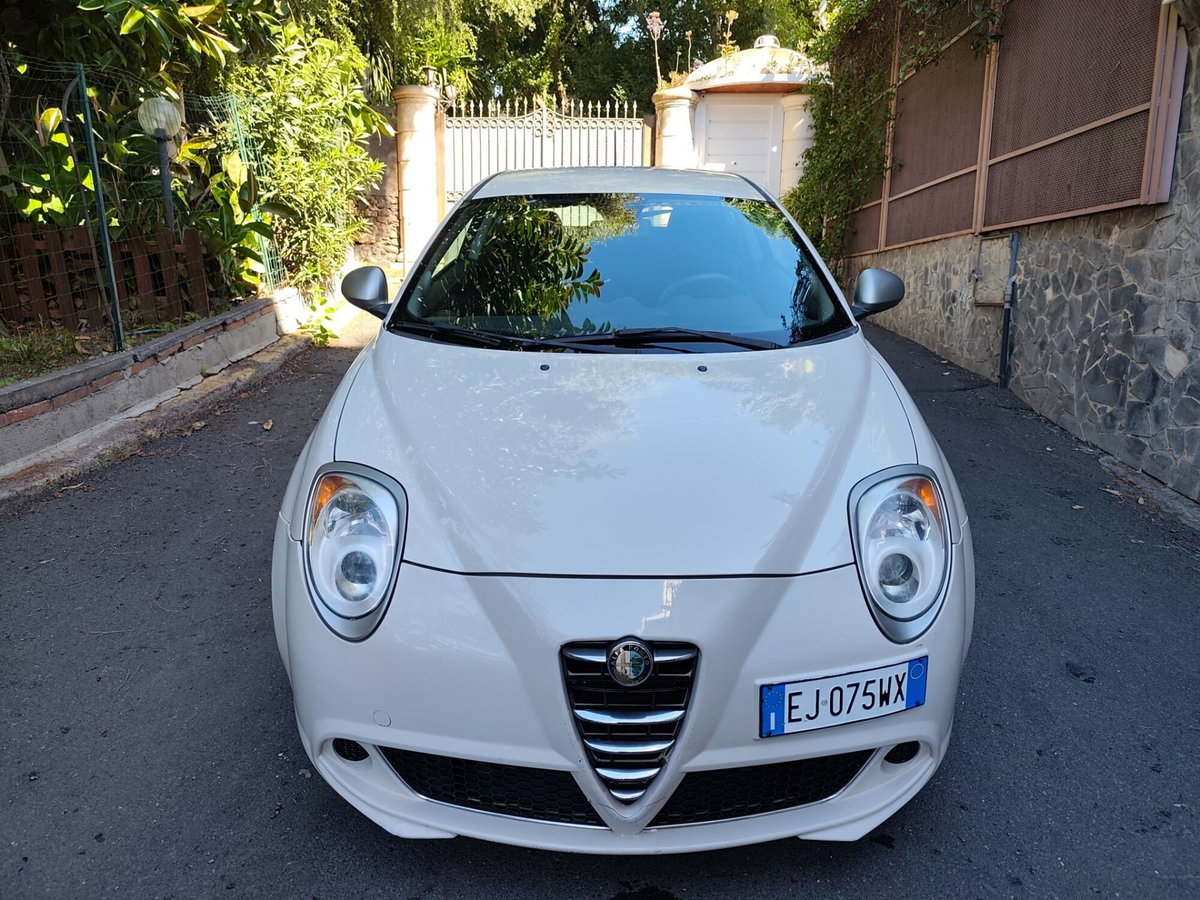 Alfa Romeo MiTo 1.4 105 CV M.air S&S Distinctive Sport Pack