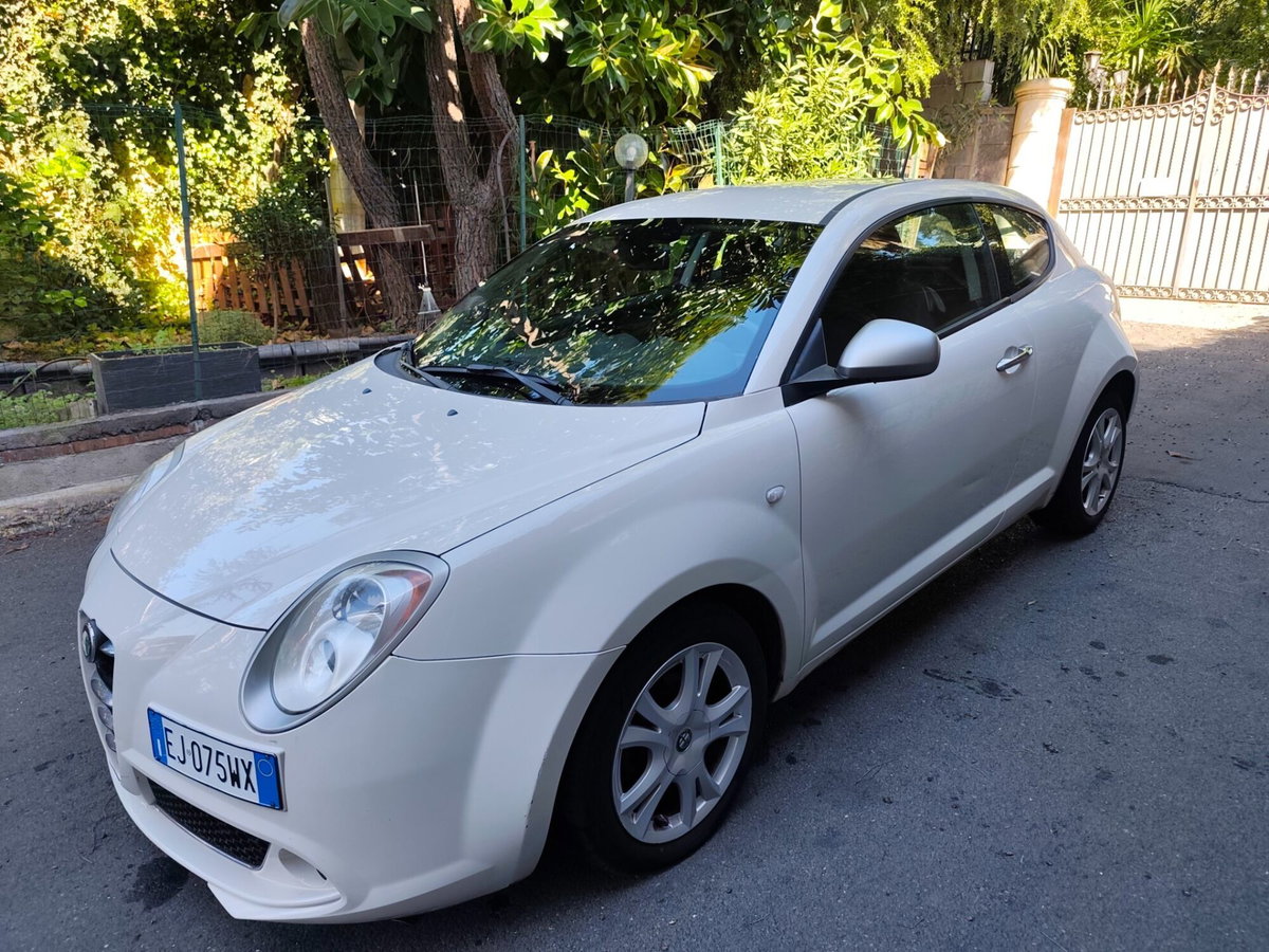 Alfa Romeo MiTo 1.4 105 CV M.air S&S Distinctive Sport Pack (2)