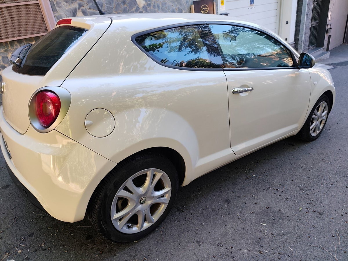 Alfa Romeo MiTo 1.4 105 CV M.air S&S Distinctive Sport Pack (5)