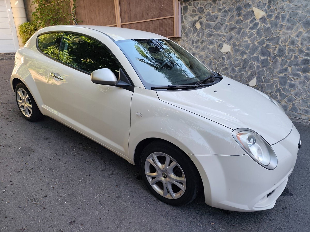 Alfa Romeo MiTo 1.4 105 CV M.air S&S Distinctive Sport Pack (6)