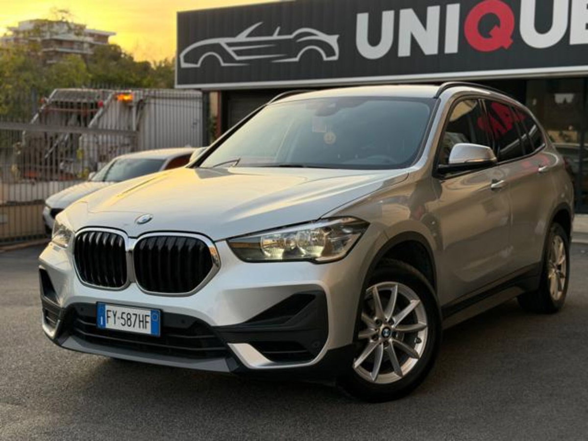 BMW X1 sDrive18i Advantage (3)