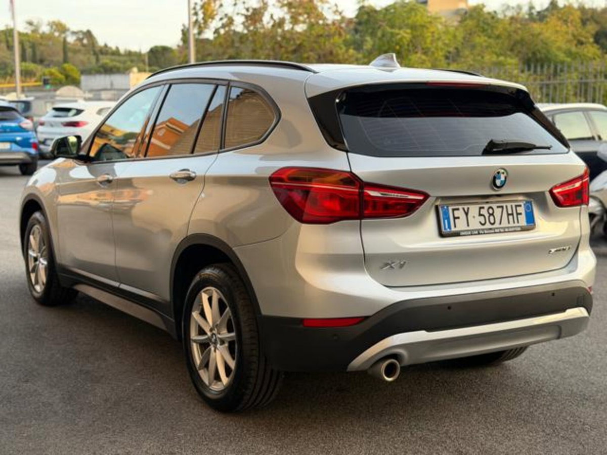 BMW X1 sDrive18i Advantage (4)