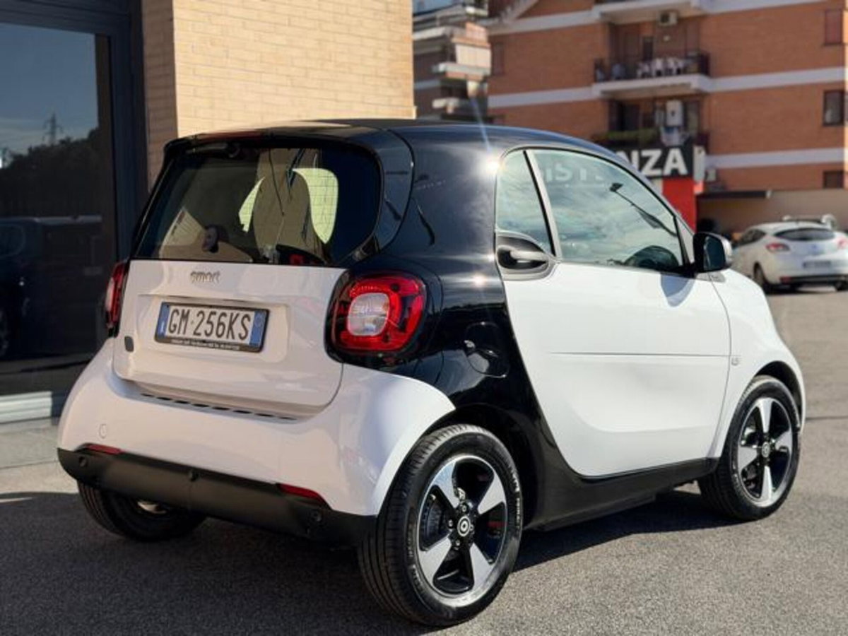 smart Fortwo EQ Passion Nightsky (6)