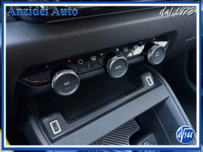Citroen C4 BlueHDi 130 S&S EAT8 Feel Pack (13)