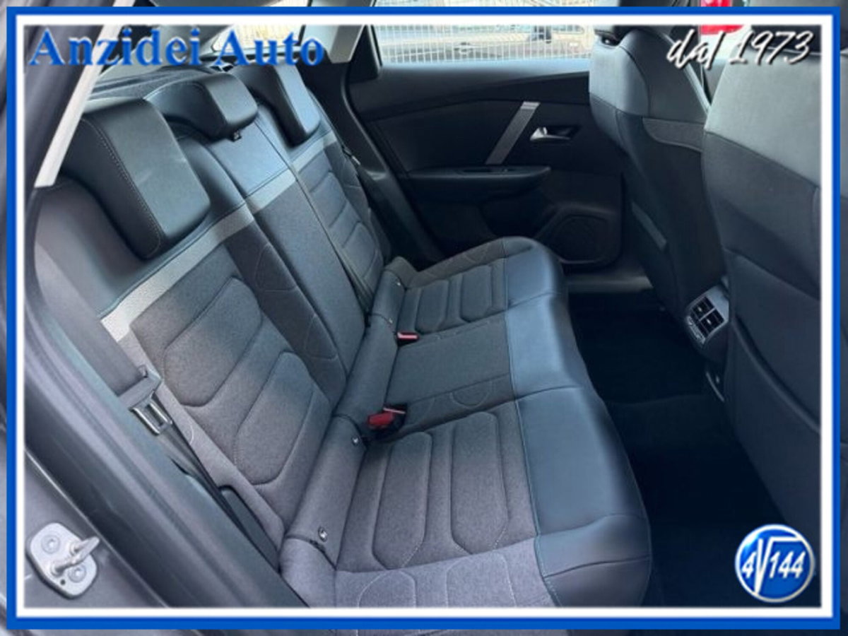 Citroen C4 BlueHDi 130 S&S EAT8 Feel Pack (9)