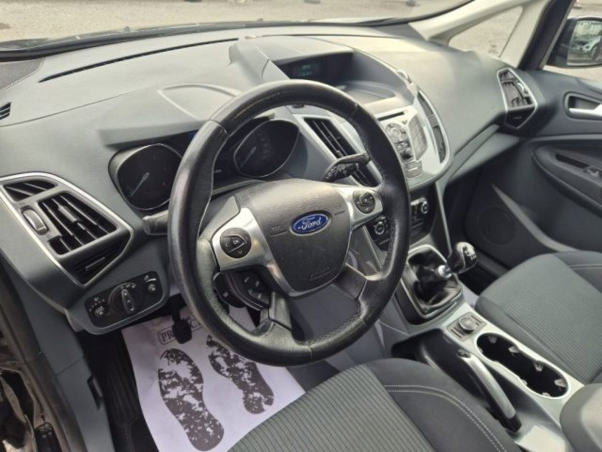 Ford C-Max 1.6 TDCi 115CV Titanium (10)