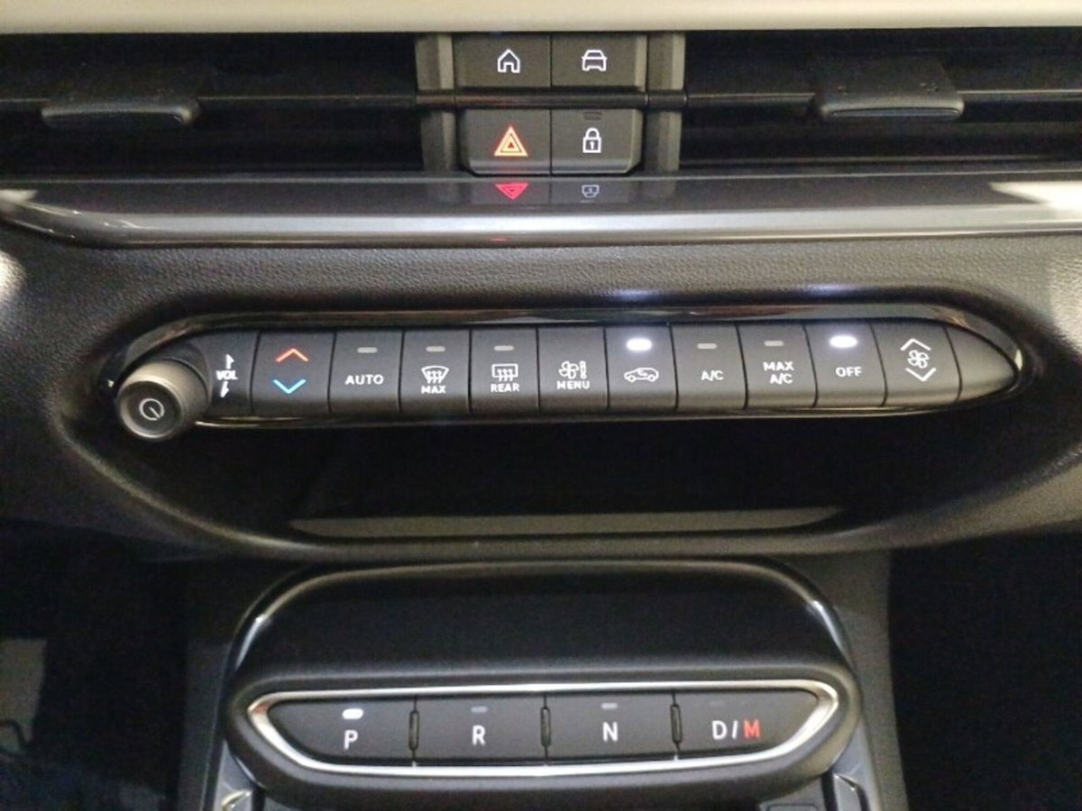 Fiat 600 1.2 hybrid La Prima 110cv auto (15)