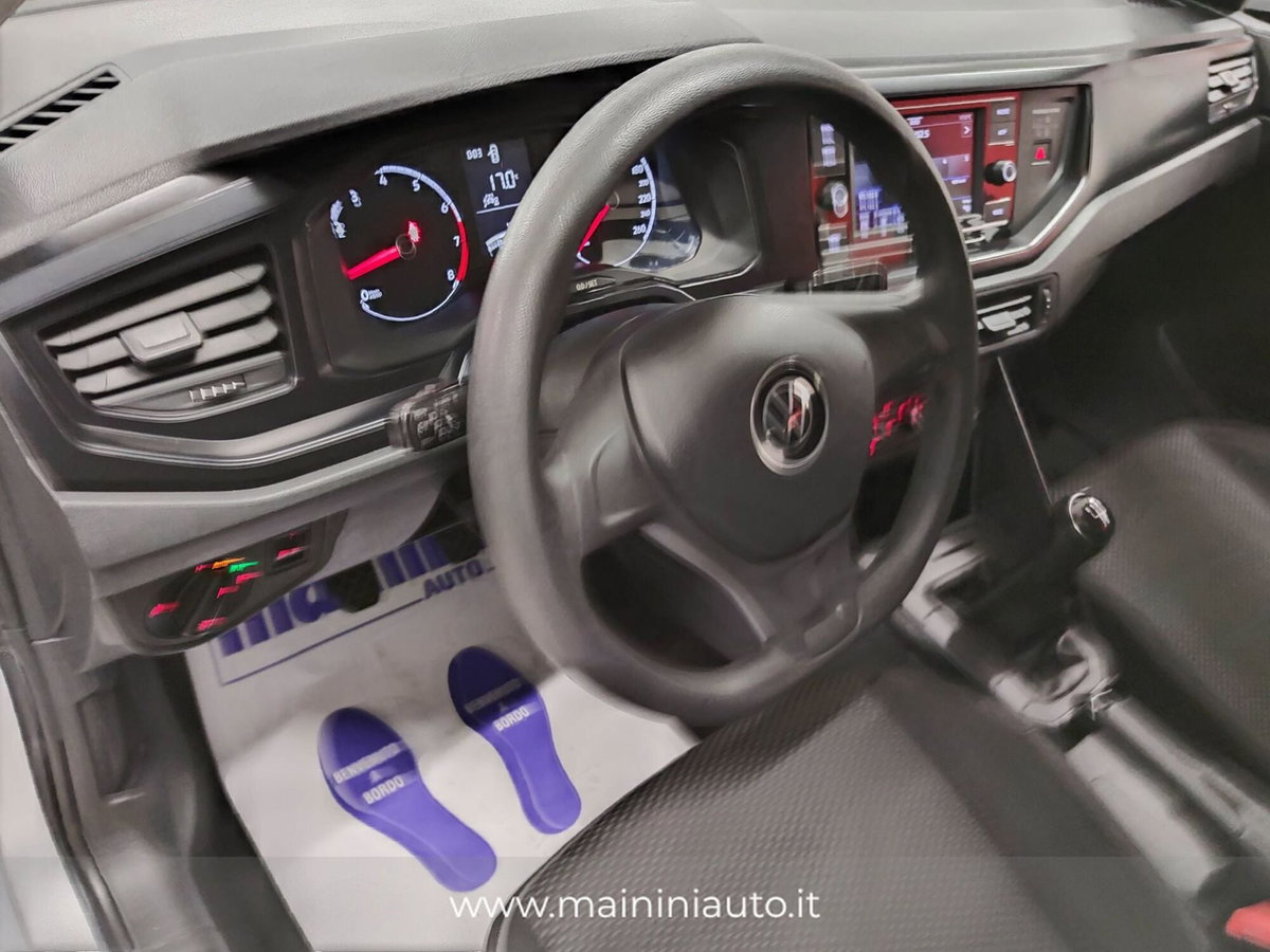 Volkswagen Polo 1.0 EVO (9)