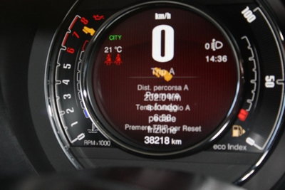 Fiat 500 1.0 Hybrid Club (11)