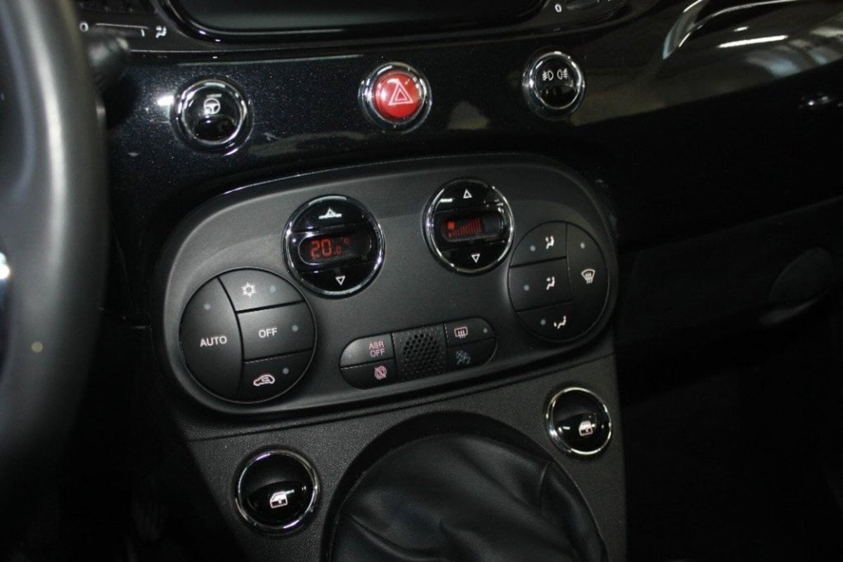 Fiat 500 1.0 Hybrid Club (13)