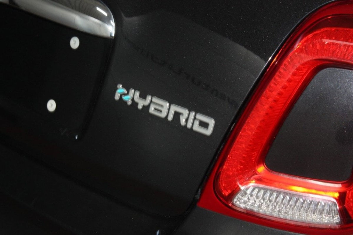 Fiat 500 1.0 Hybrid Club (7)