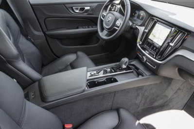 Volvo V60 Cross Country 2.0 b4 Plus awd auto (7)