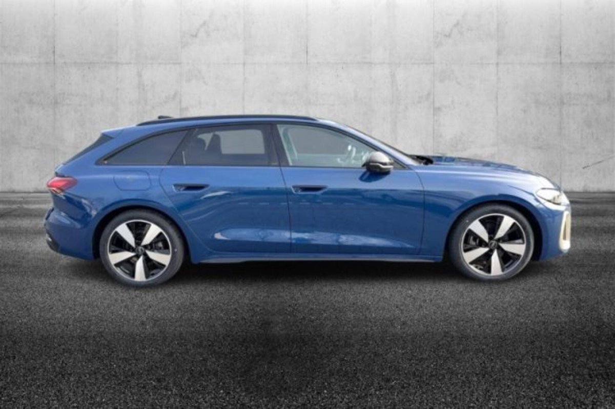 Audi A5 Avant 2.0 tfsi S line edition 150cv s-tronic (4)