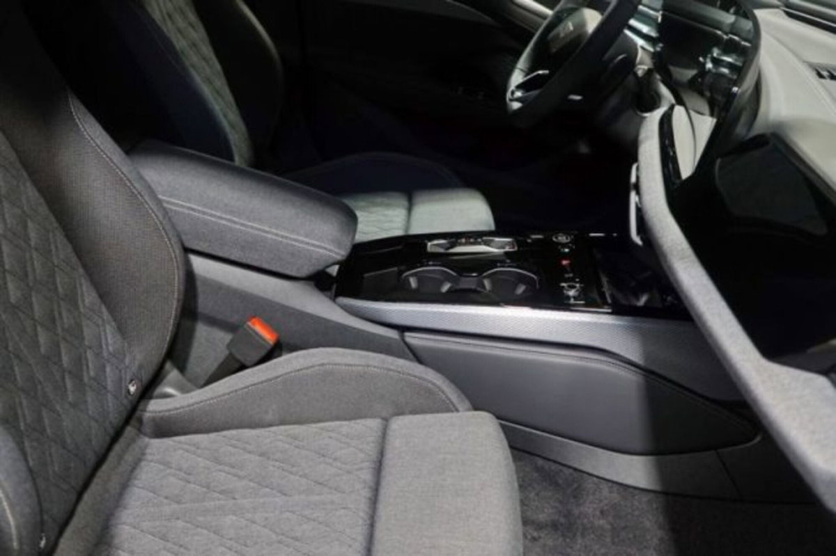 Audi A5 Avant 2.0 tdi mhev+ S line edition 204cv s-tronic (7)
