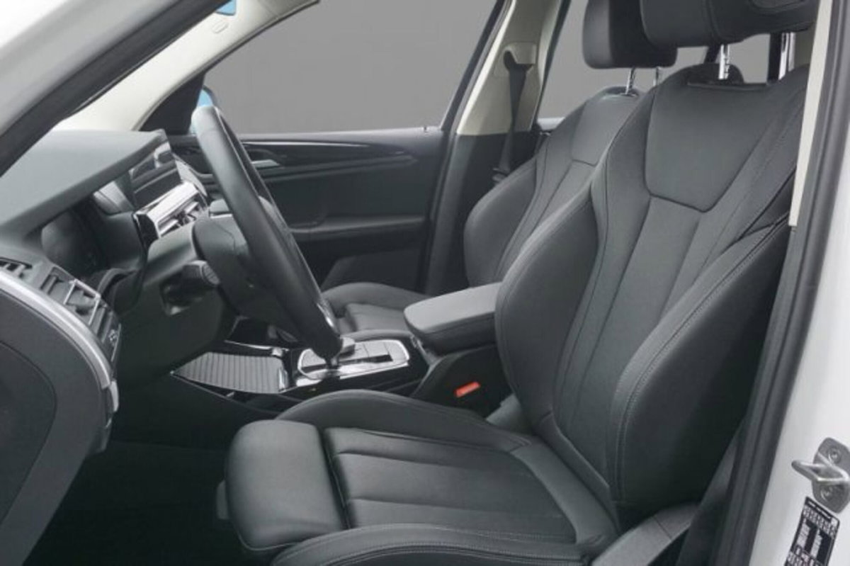 BMW X3 xDrive20d 48V (7)