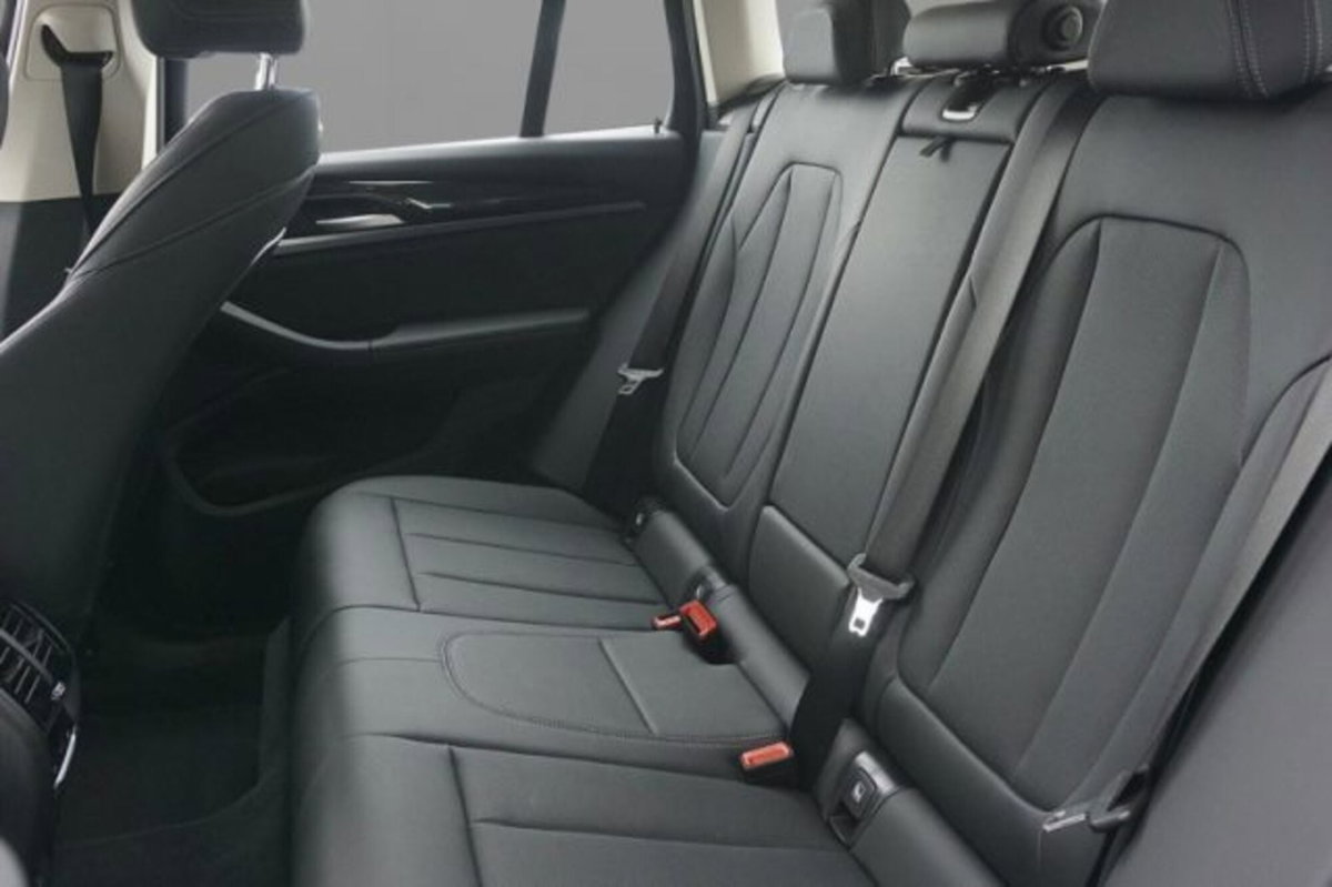 BMW X3 xDrive20d 48V (8)