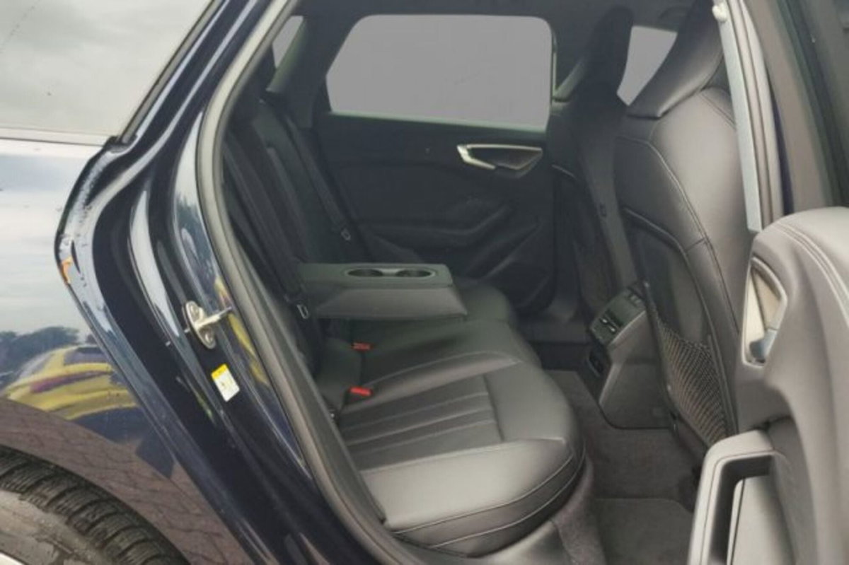 Audi A5 Avant 2.0 tdi mhev+ S line edition 204cv s-tronic (5)