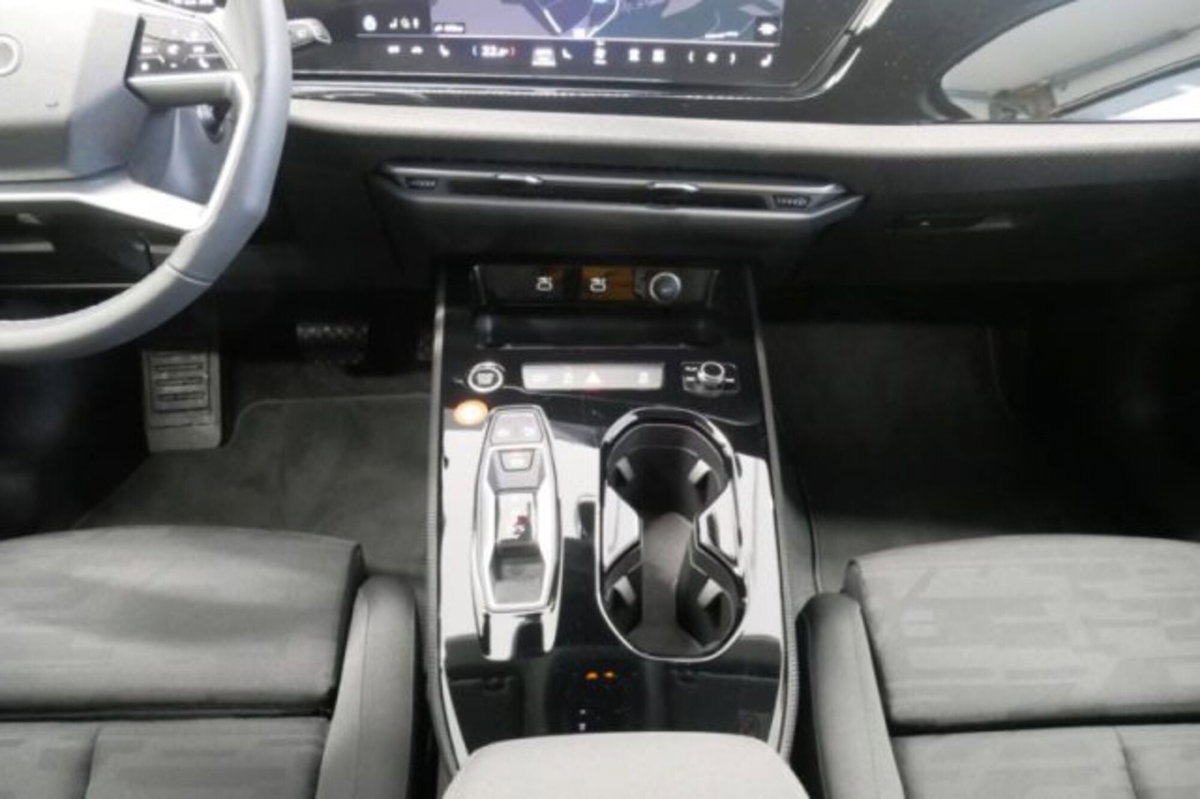 Audi A5 Avant 2.0 tfsi S line edition quattro 204cv s-tronic (6)
