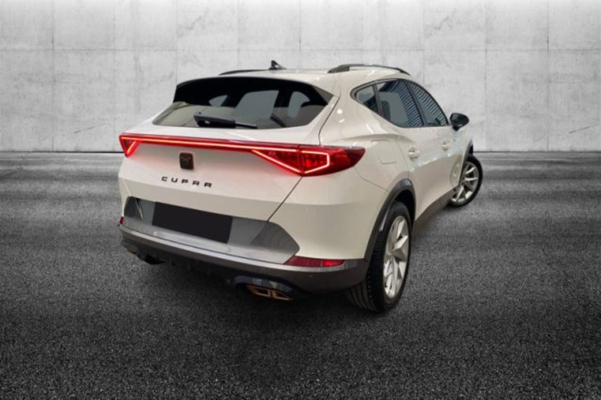Cupra Formentor Formentor 1.4 e-Hybrid DSG (2)