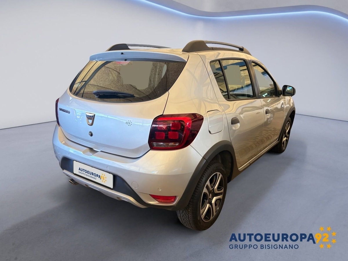 Dacia Sandero Stepway 1.5 dCi 8V 90CV (3)