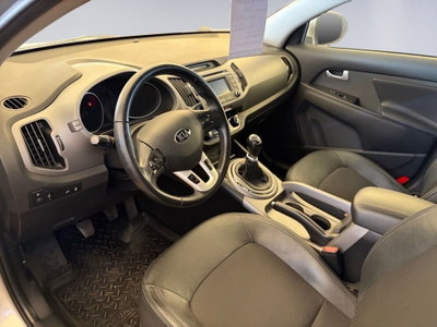 Kia Sportage 1.7 CRDI 2WD Cool (8)