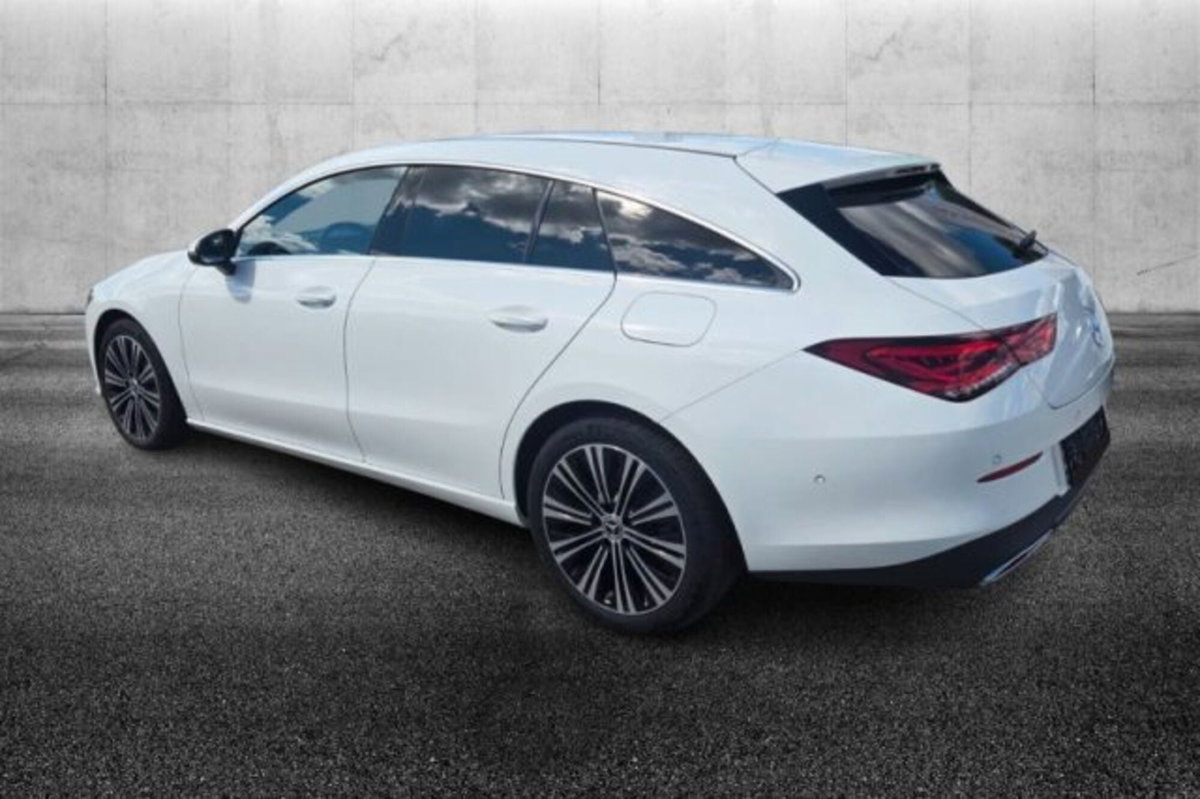 Mercedes-Benz CLA Shooting Brake 200 d Progressive Advanced Plus auto (3)