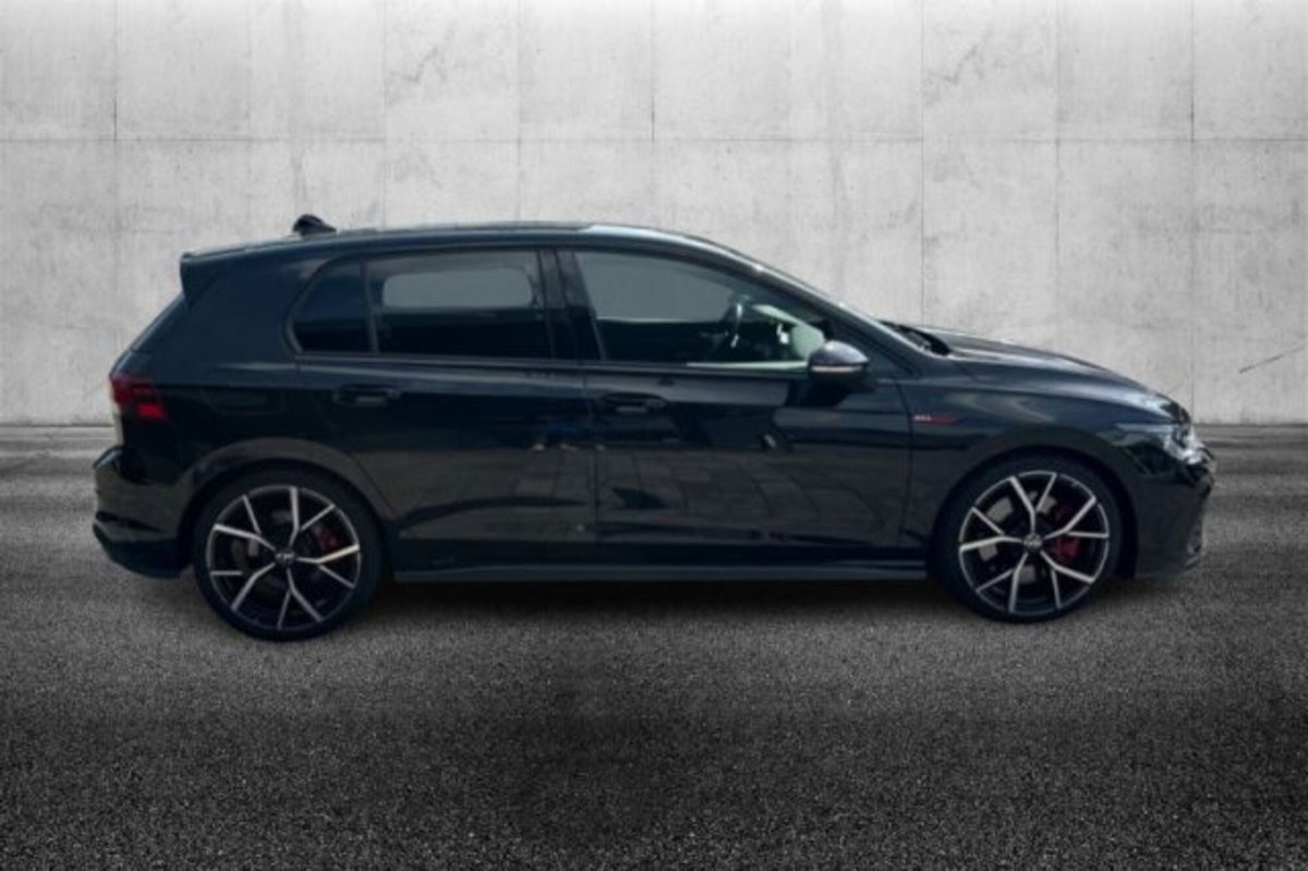 Volkswagen Golf 2.0 TSI GTI DSG (4)