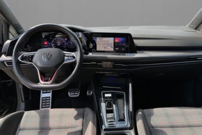 Volkswagen Golf 2.0 TSI GTI DSG (6)