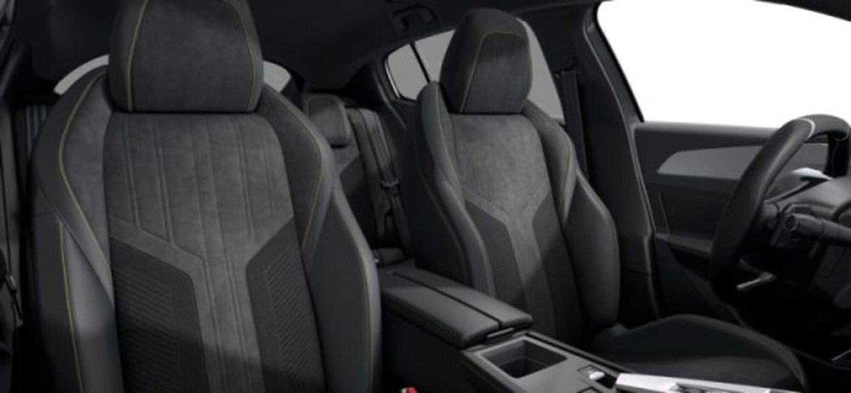 Peugeot 408 Hybrid 225 e-EAT8 First Edition (7)