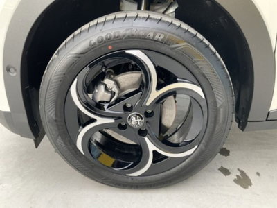 Alfa Romeo Junior 1.2 ibrida Q4 Sprint 145cv edct6 (8)