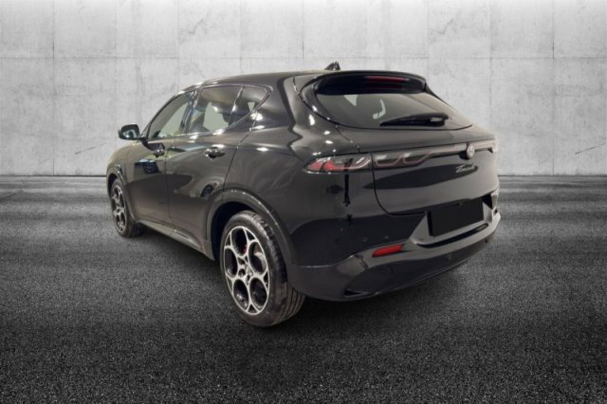 Alfa Romeo Tonale 1.5 hybrid Veloce 160cv tct7 (3)