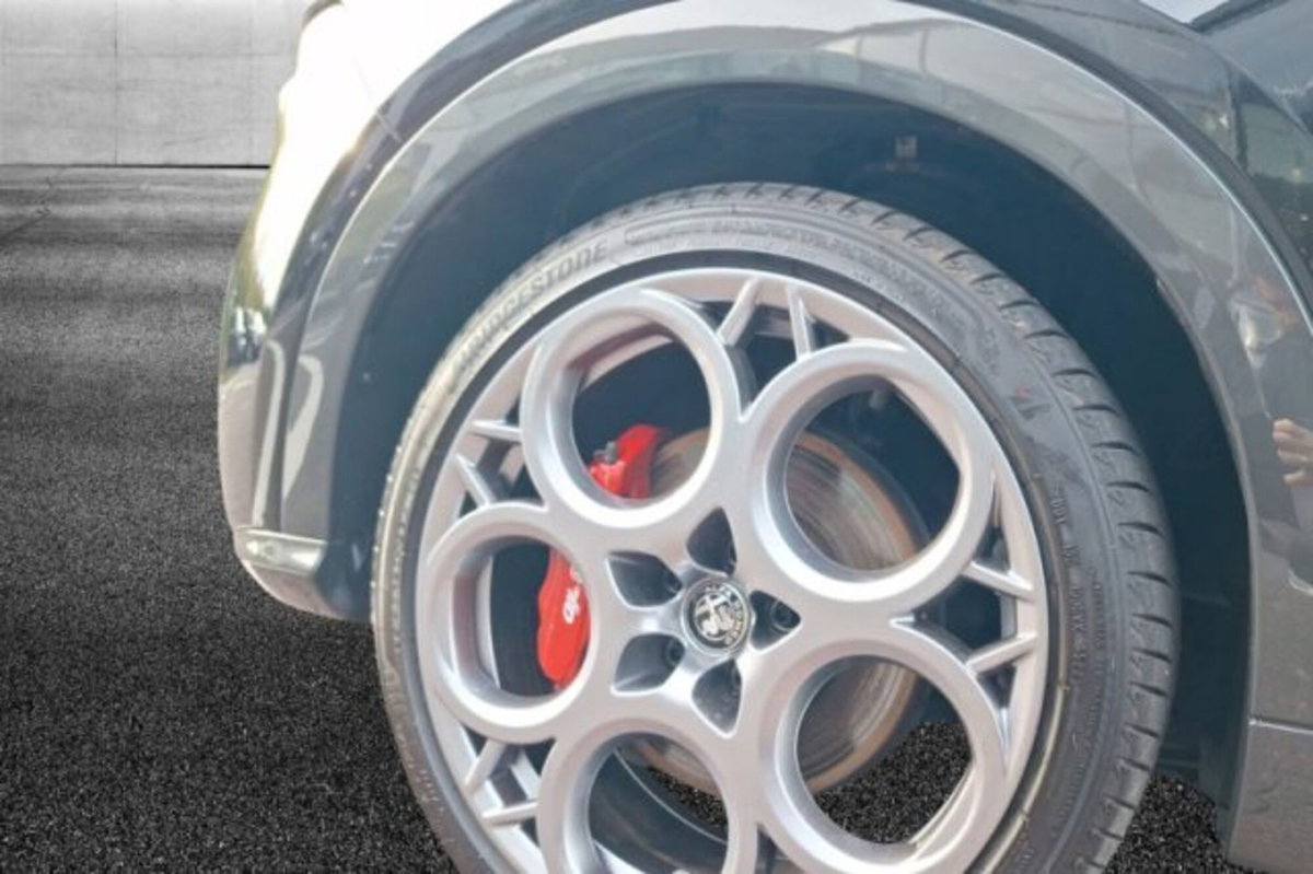 Alfa Romeo Tonale 1.5 hybrid Veloce 160cv tct7 (8)
