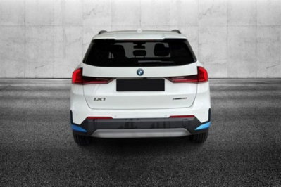 BMW iX1 xdrive 30 MSport (4)