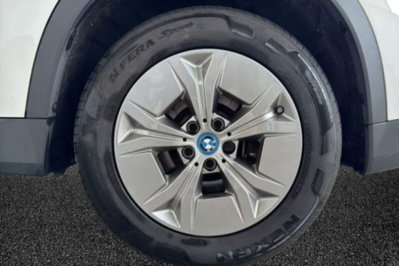 BMW iX1 xdrive 30 MSport (8)