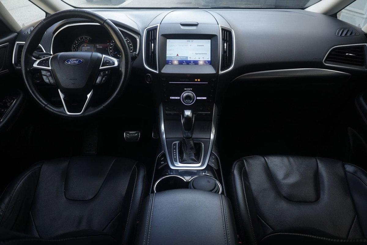 Ford S-Max 2.0 TDCi 150CV Start&Stop AWD Vignale (2)