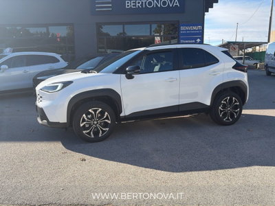 Toyota Yaris Cross 1.5h GR Sport Black Sky fwd 116cv e-cvt (2)