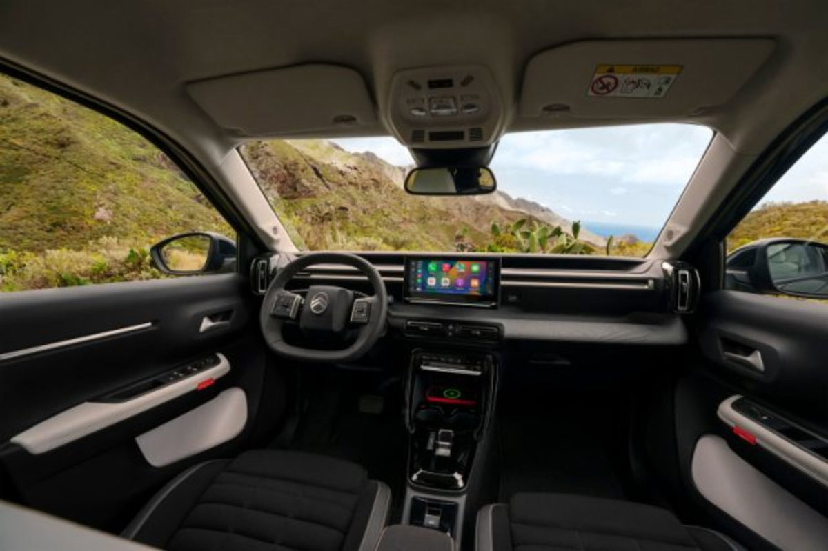 Citroen C3 Aircross 1.2 hybrid Collection 145cv edcs6 (8)