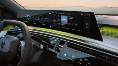 Peugeot 5008 1.6 phev Allure Business 225cv (195) 7p.ti e-dcs7 nuova